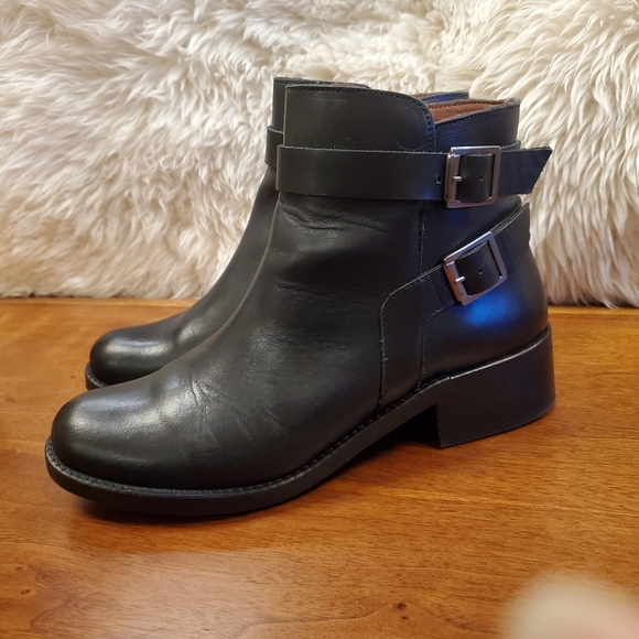 Tara M. Karinda Belted Ankle Moto Boots - Picture 4 of 9